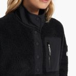 VW549BLK_FA23_M_ECOMM_jackets_DETAIL_5