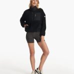 VW549BLK_FA23_W_ECOMM_jackets_FULL_ALT_9