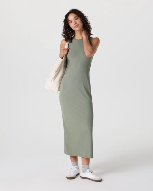 VW628LAU_SP25_W_ECOMM_dresses_FULL_2