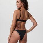 VW736BLK_SP25_W_ECOMM_WATER_BACK_2