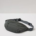 VW852SMB_FA24_UNISEX_ECOMM_bags_FLAT_LAY_1_15c513d9-2c15-4778-a0a2-932c2d91c8a8
