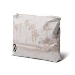VuoriPouch-Top_1x1_5cafe7e0-db65-48ac-8688-41fd3a881d57